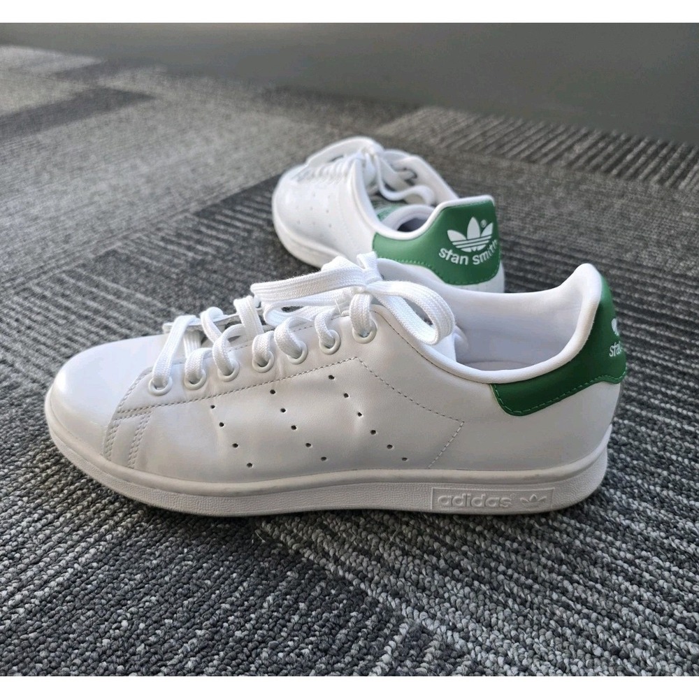 Adidas Women's Size 7 Originals Stan Smith Lace Up Sneakers White Leather Green